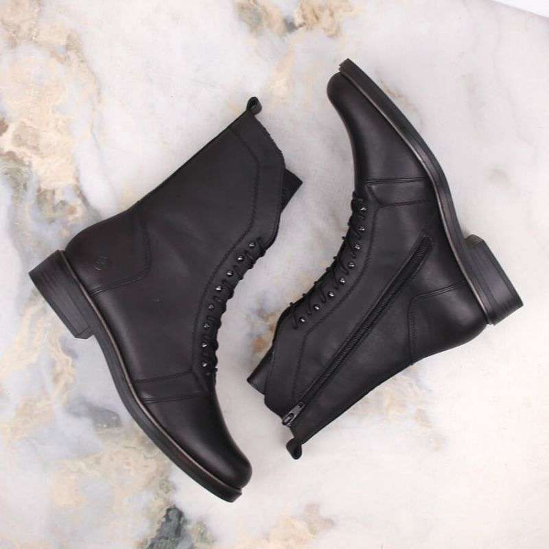 Comfortable, insulated leather boots Remonte W RKR630, black