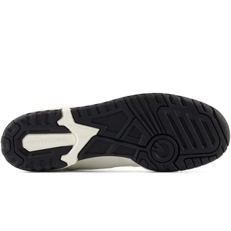 New Balance BB550YKF sports shoes