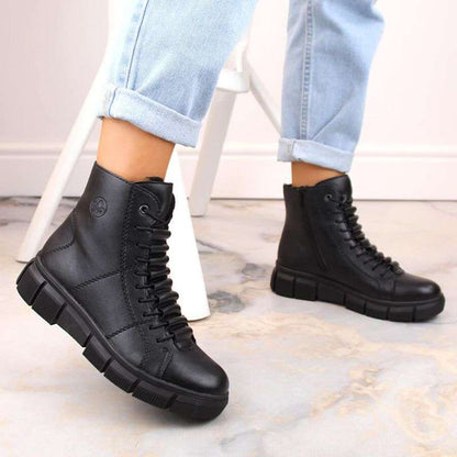 Comfortable, insulated platform boots Rieker W RKR493A, black